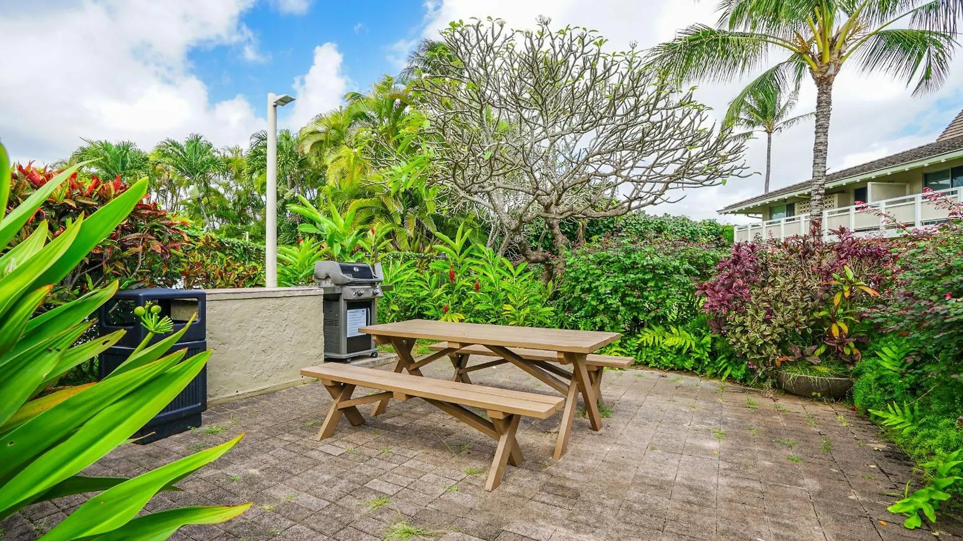 Plantation Hale H12 Apartment Kapa'a